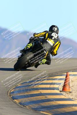 media/Jan-09-2022-SoCal Trackdays (Sun) [[2b1fec8404]]/Turn 12 Backside (130pm)/